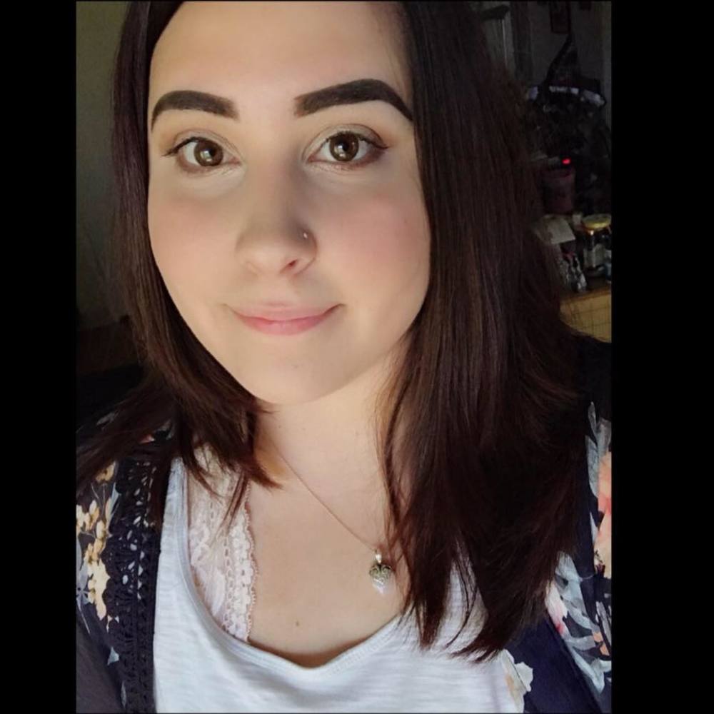 Meet your Posher, Amber